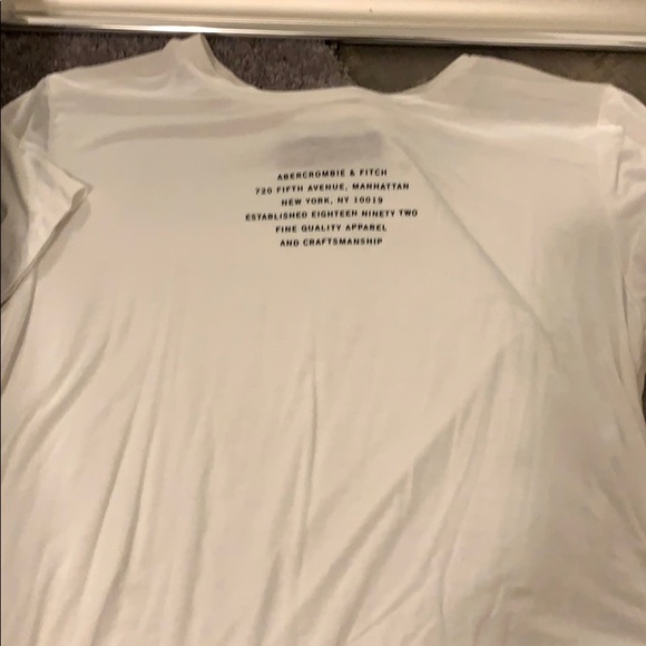 Abercrombie and Fitch Top - Picture 1 of 3